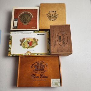 Don Elias Wooden Cigar Box